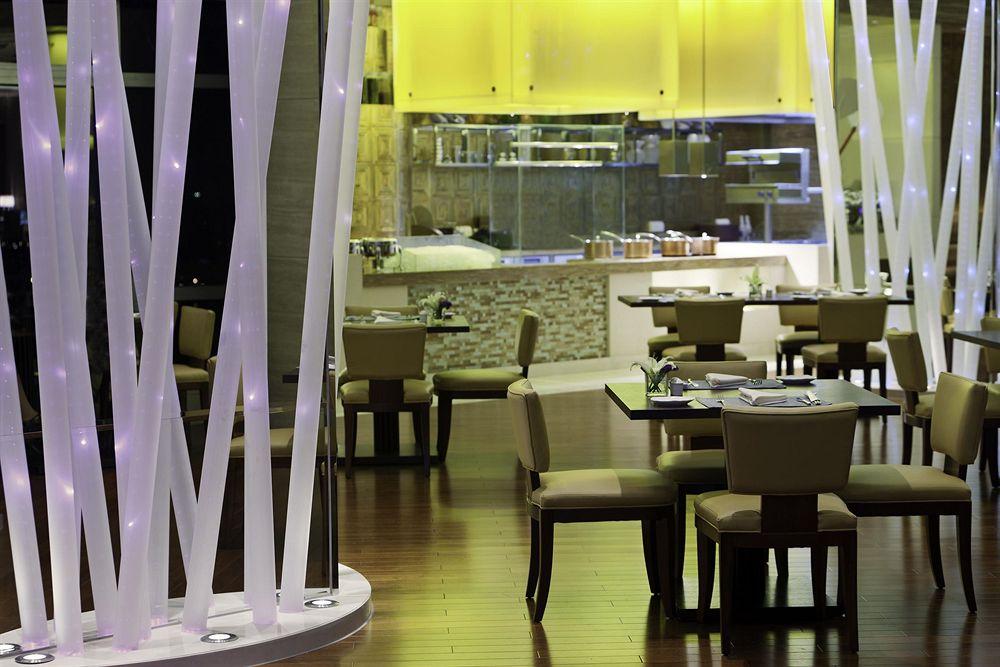 The Westin Nanjing Xuanwu Lake Εξωτερικό φωτογραφία