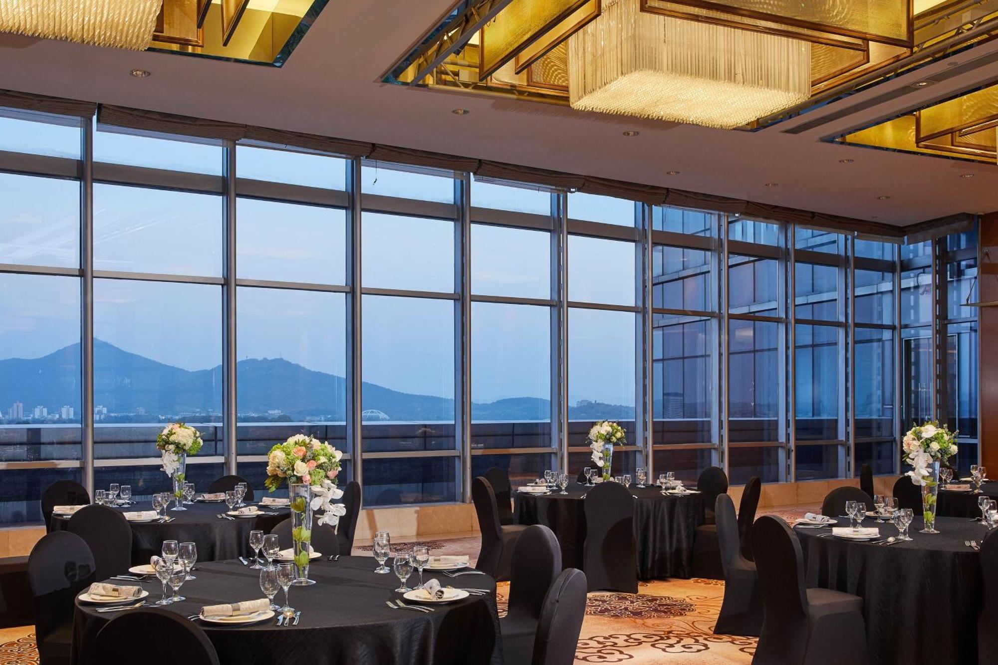 The Westin Nanjing Xuanwu Lake Εξωτερικό φωτογραφία