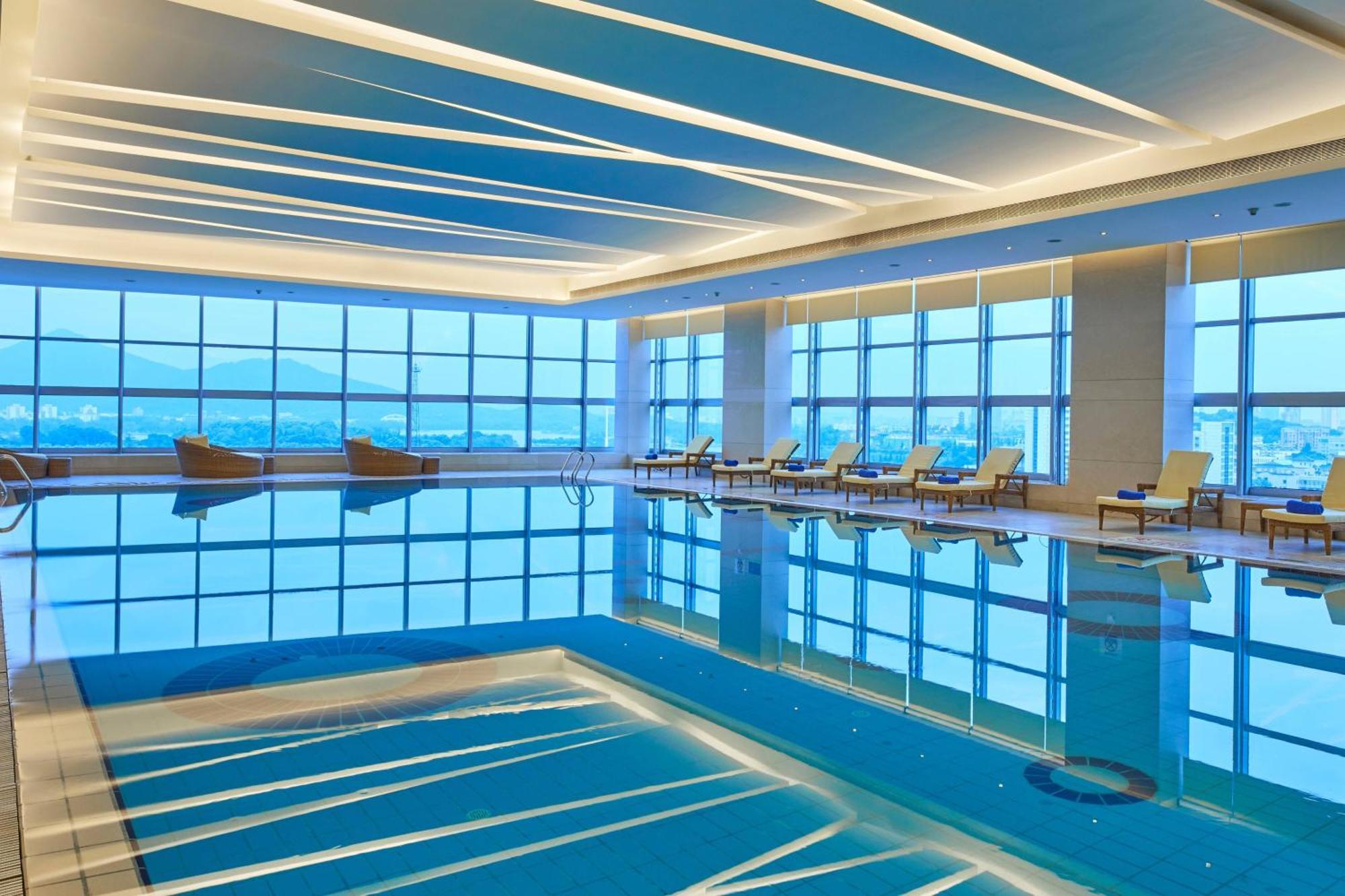 The Westin Nanjing Xuanwu Lake Εξωτερικό φωτογραφία