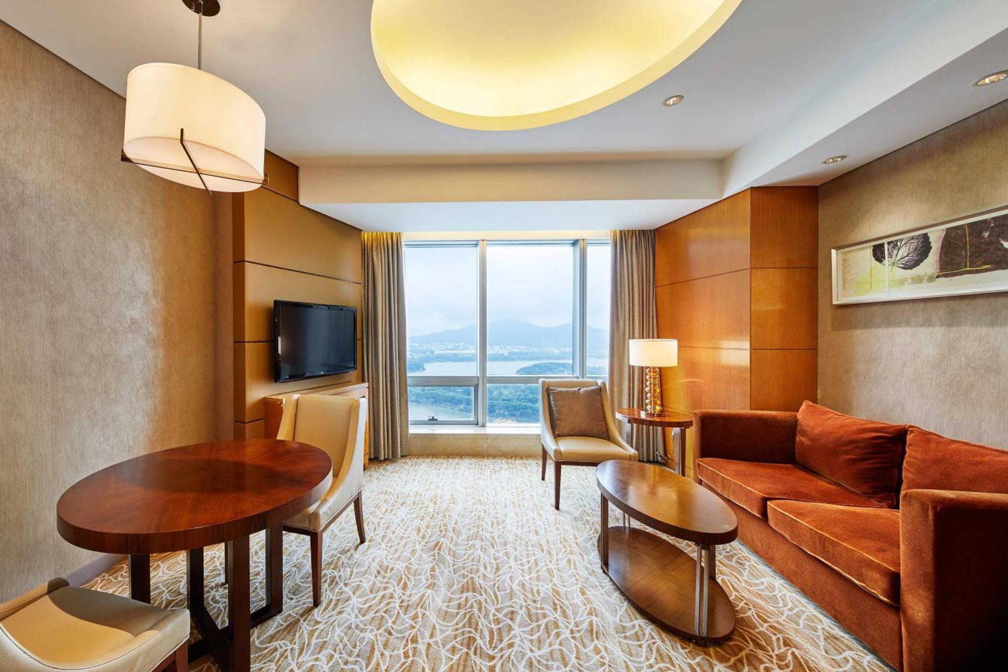 The Westin Nanjing Xuanwu Lake Εξωτερικό φωτογραφία