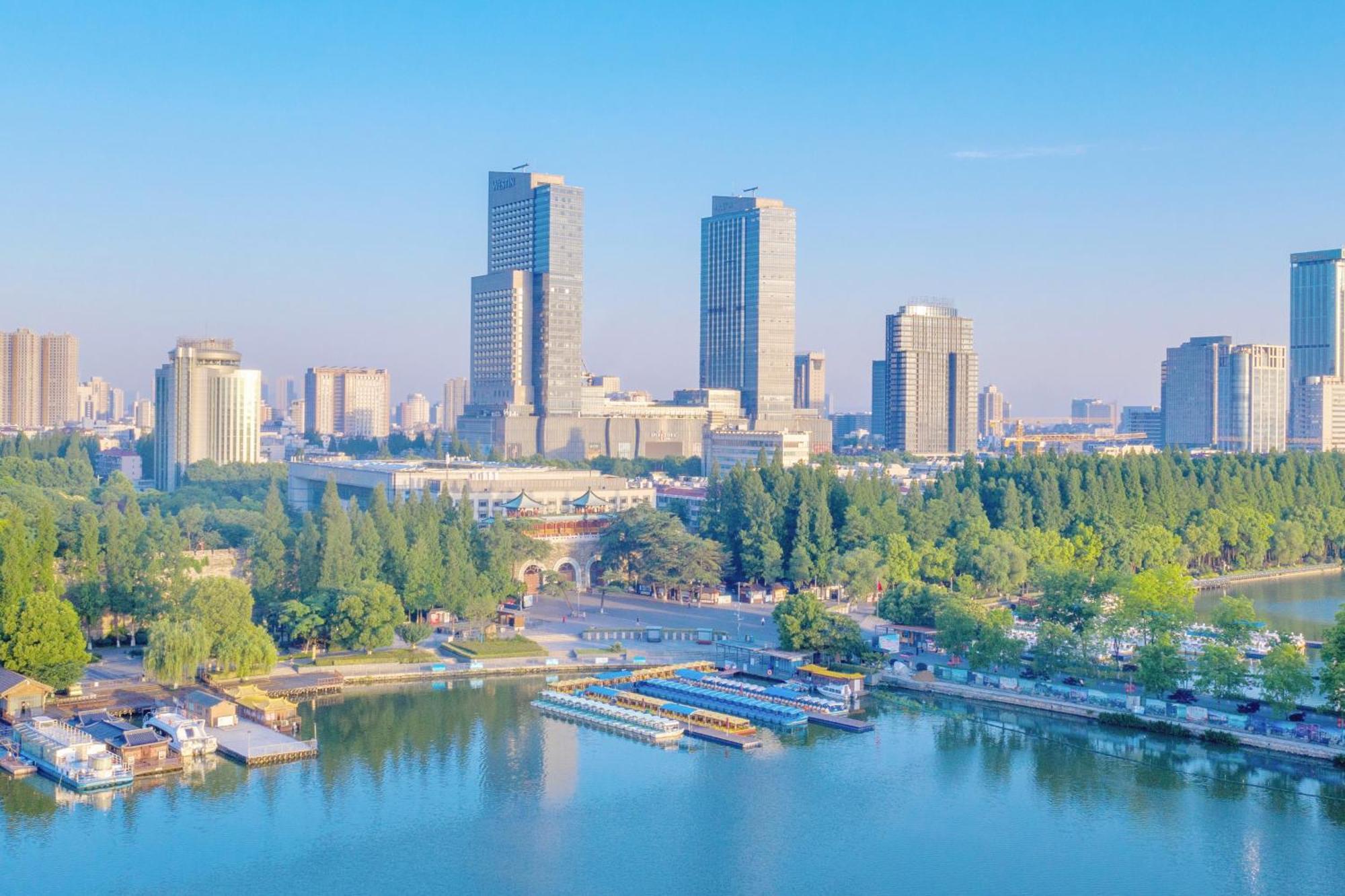The Westin Nanjing Xuanwu Lake Εξωτερικό φωτογραφία