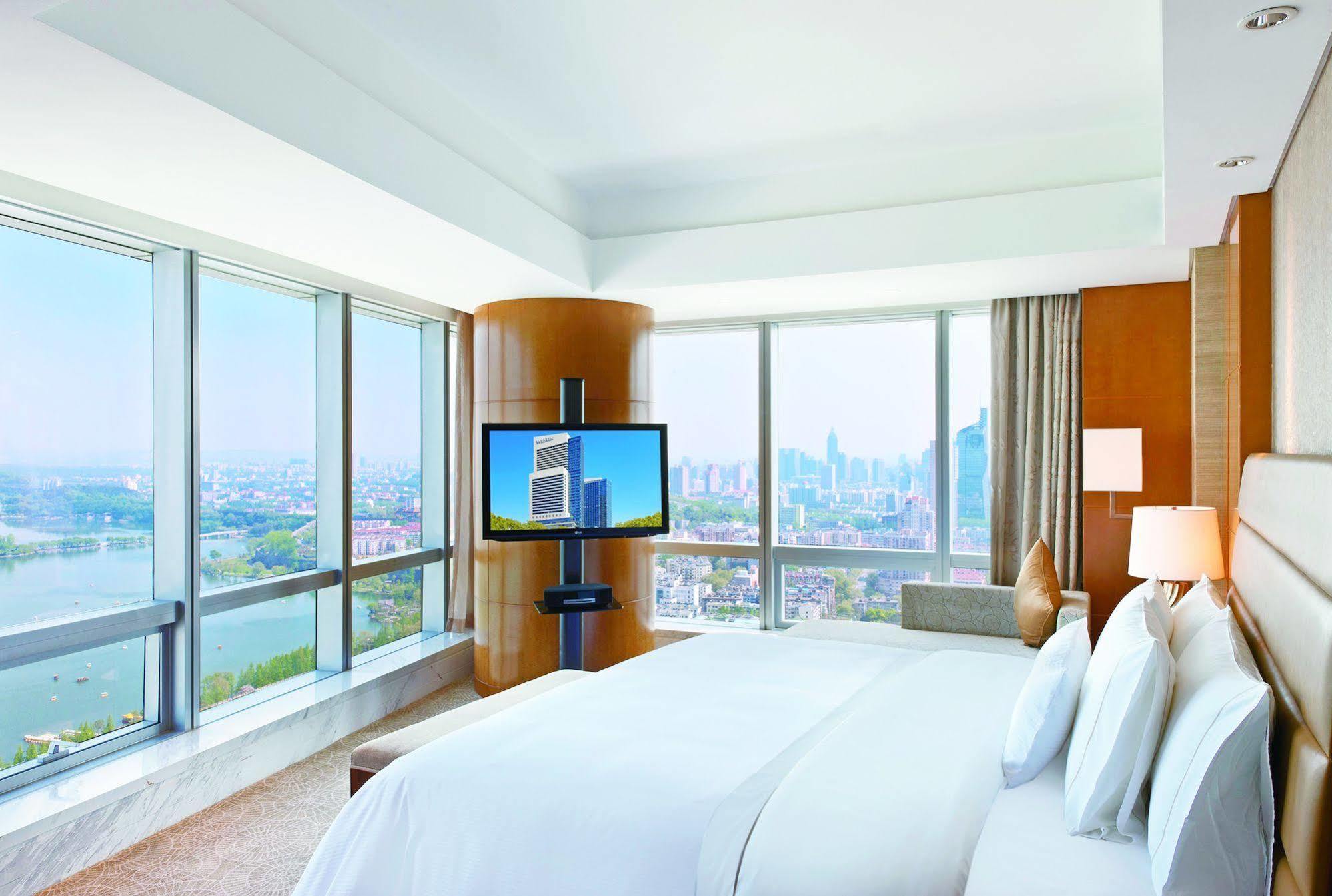 The Westin Nanjing Xuanwu Lake Εξωτερικό φωτογραφία