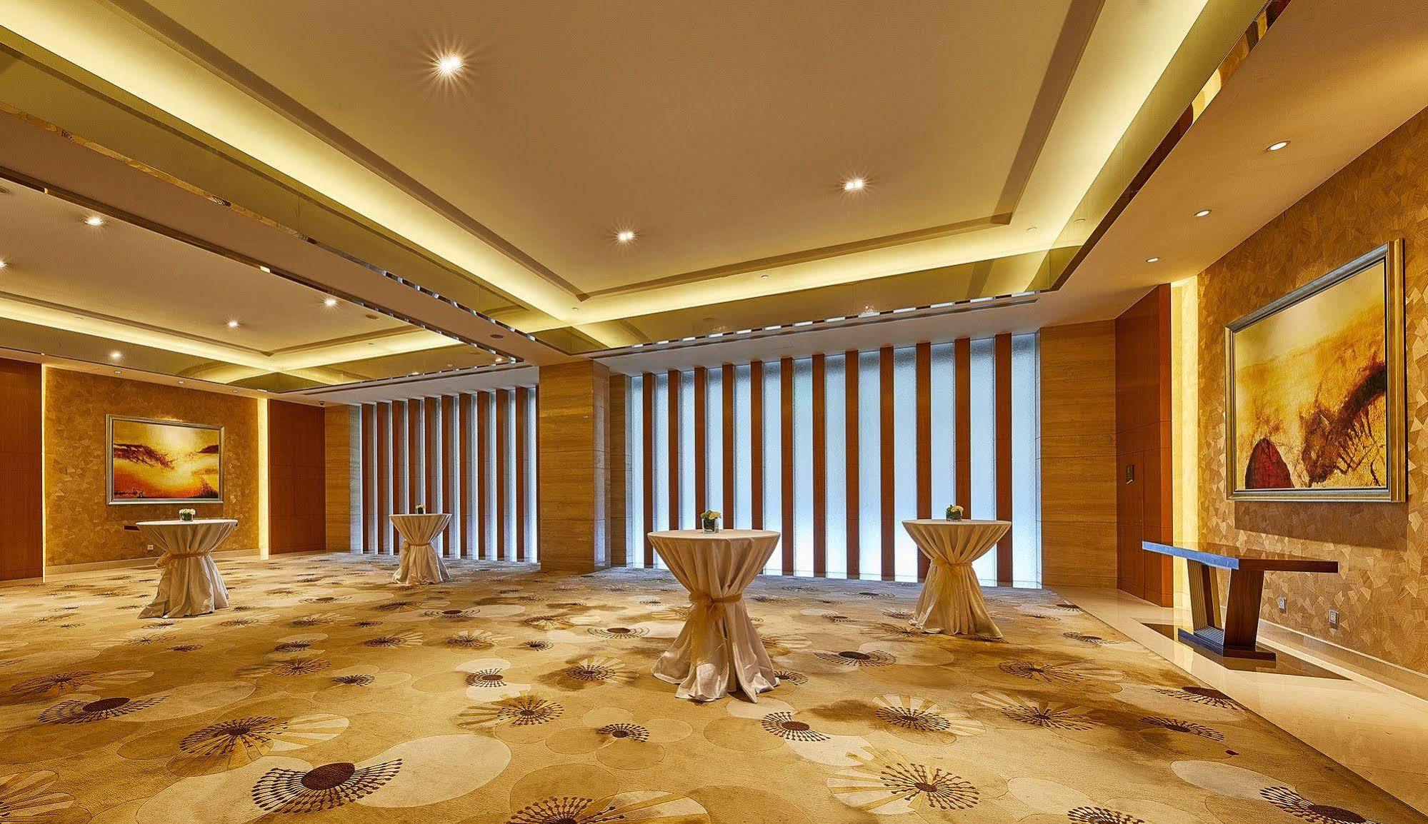The Westin Nanjing Xuanwu Lake Εξωτερικό φωτογραφία